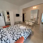 Tiny House * Bari